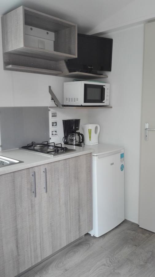 Camping Loisirs Des Groux Mousseaux-sur-Seine Esterno foto